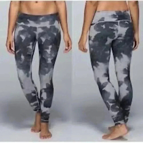 Lululemon Wunder Under Floral Platoon Silver Spoon Gray Leggings Size 4 - Picture 1 of 6